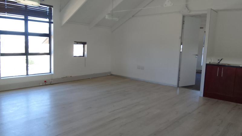 To Let commercial Property for Rent in Parow North Western Cape